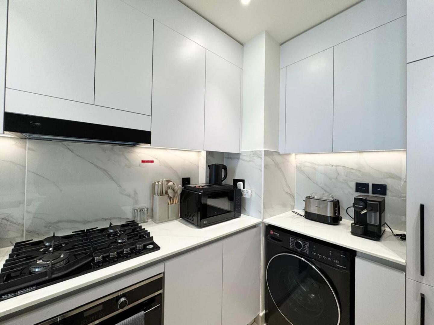 Modern 1-bedroom Haven With Soothing Interiors Apartment