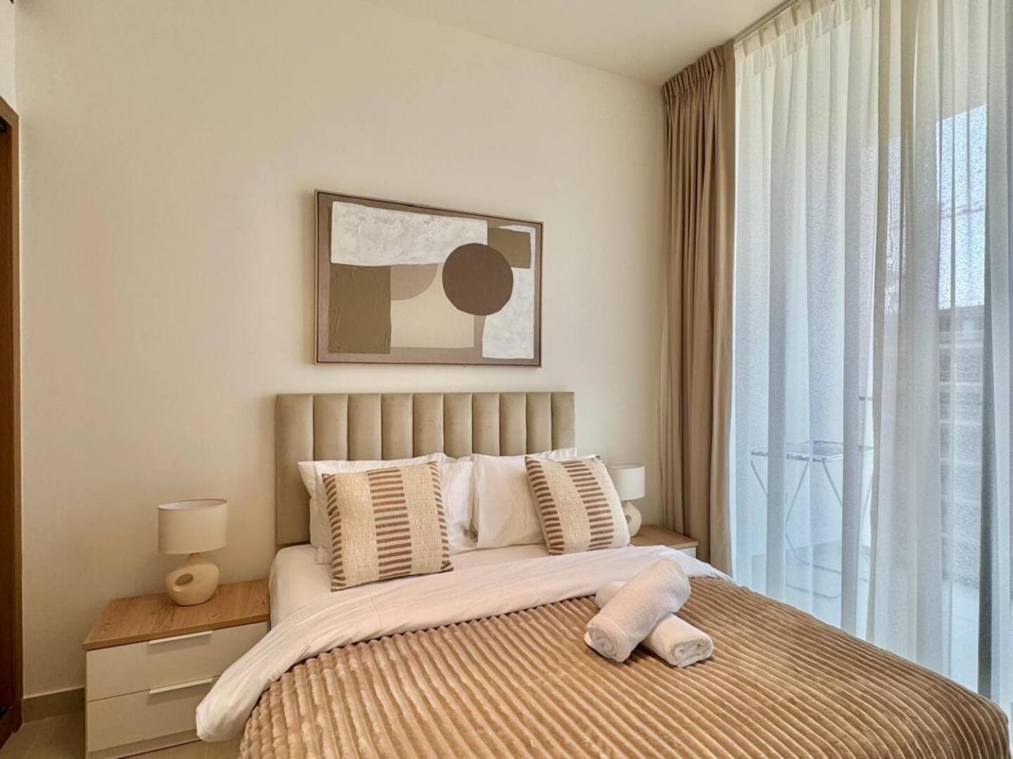Modern 1-bedroom Haven With Soothing Interiors Dubai