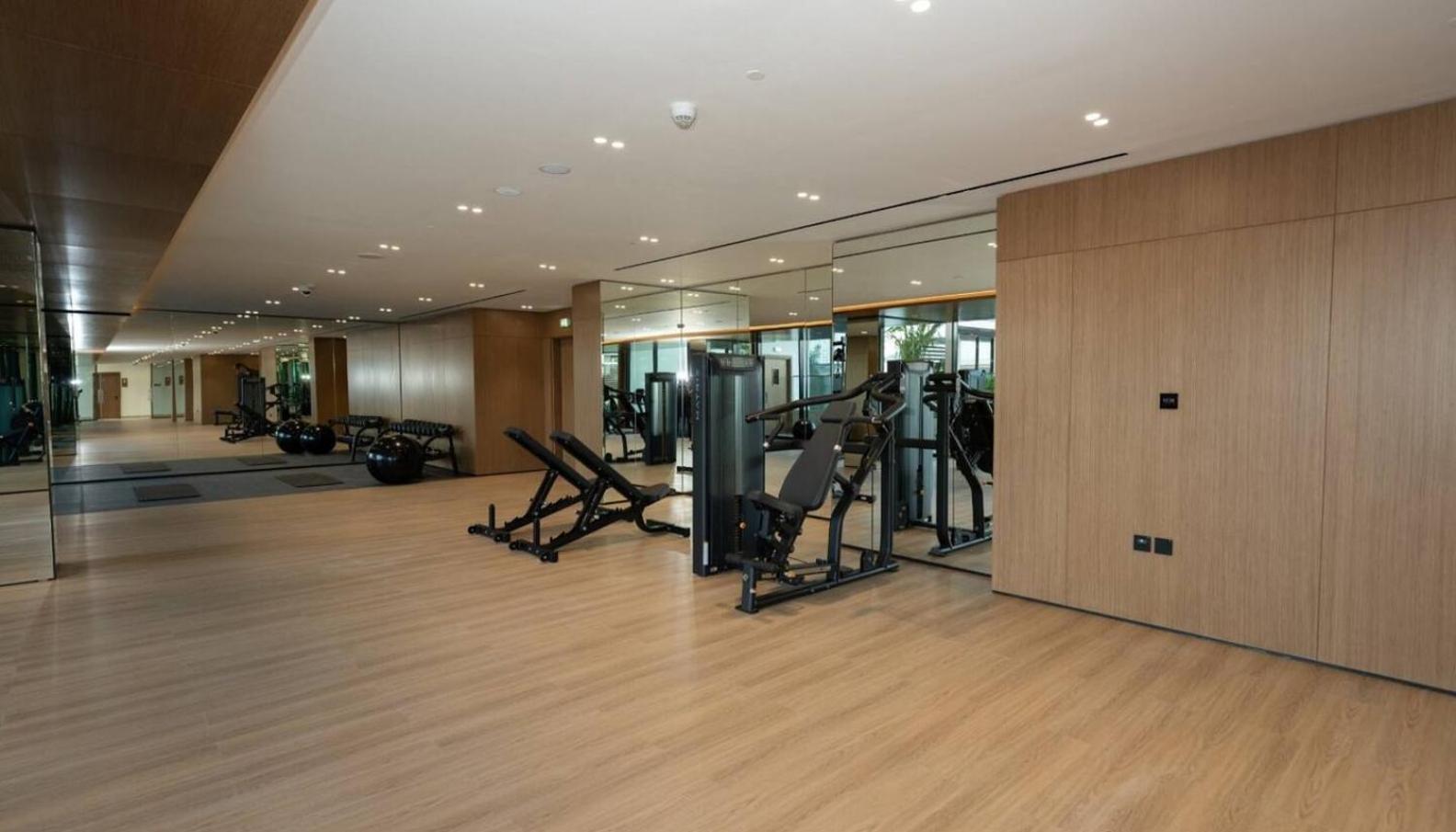 Modern 1-bedroom Haven With Soothing Interiors Apartment Dubai